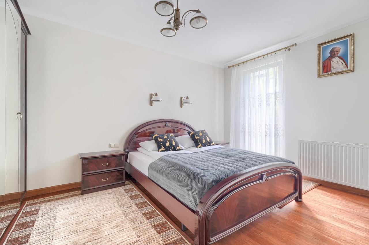 Apartamenty Bursztynowe Komnaty ダルウフコ エクステリア 写真