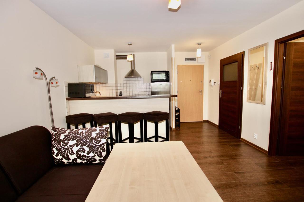 Apartamenty Bursztynowe Komnaty ダルウフコ エクステリア 写真